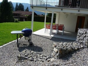 Outdoor dining - Apartment Saturn by Interhome (Sörenberg)