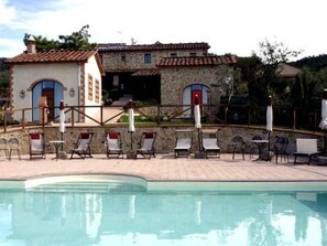 Pool - Cosimo der Ältere Wohnung by Interhome (Vinci)