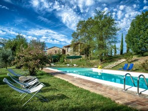 Pool - Il Melograno Panoramahaus by Interhome (San Venanzo)