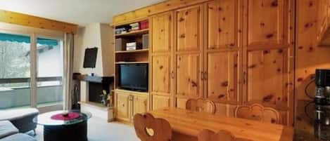 Televisión y reproductor de DVD