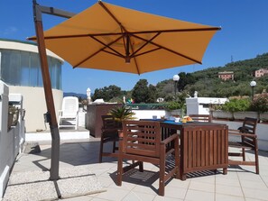 Outdoor dining - Studio für 2 Personen ca. 33 m² in Cavi di Lavagna, Norditalien (Ligurien) by Interhome (Lavagna)
