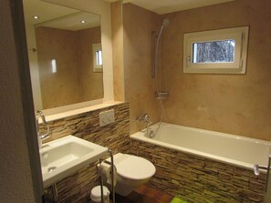 Bathroom - Chalet Aurora by Interhome (Sörenberg)