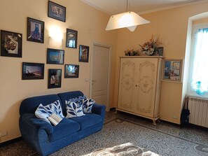 TV - Casa Meraki von Holiday World by Interhome (Genova)