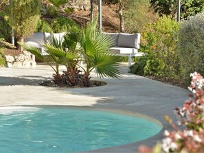 Pool - Villa Aurélie mit Meersicht by Interhome (Saint-Raphaël)