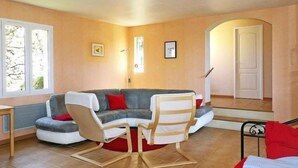 Living area - Villa Fleurie by Interhome (Uzès)