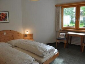 2 Schlafzimmer, Internetzugang