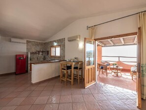 Interior - Wohnung in Torre Delle Stelle mit Terrasse und Grill, nah am Strand by Interhome (Castiadas)