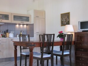 Dining - CASAMUREDDU by Interhome (Castiadas)