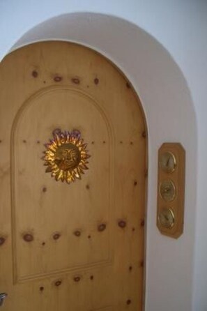 Interior - Chesa Allegria by Interhome (Sils Maria)