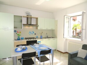 Kitchen / Dining Room - Familienwohnung mit Balkon BV2 by Interhome (Riva del Garda)