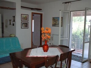Dining - Strandhaus by Interhome (Tortolì)