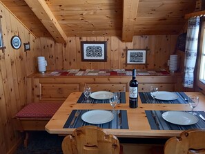 Dining - Chalet Soldanella by Interhome (Lauterbrunnen)
