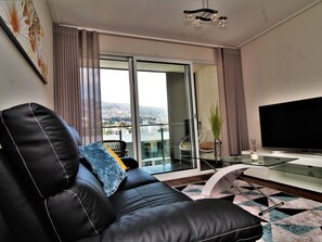 TV - Madalenas Palace Wohnung by Interhome (Madeira/Funchal)