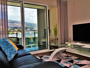 TV - Madalenas Palace Wohnung by Interhome (Madeira/Funchal)