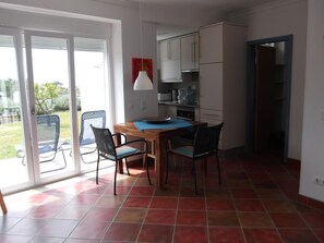 Dining - Casinha Lena by Interhome (Moncarapacho/Olhão)
