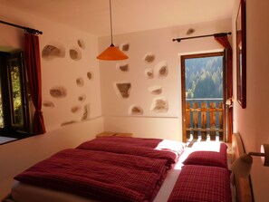 Room - Maso Tòttn by Interhome (Frassilongo)