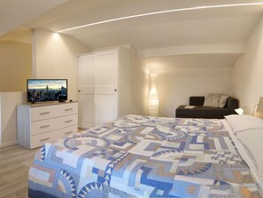 Room - 'Vall' mit Privatparkplatz by Interhome (Colà)