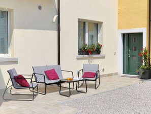 Terrace/patio - 'Vall' mit Privatparkplatz by Interhome (Colà)