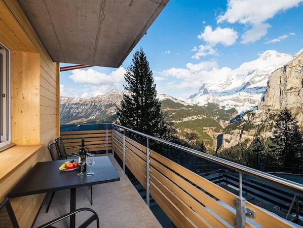 Outdoor dining - Chalet Raufthubel by Interhome (Lauterbrunnen)
