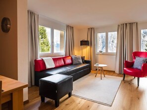 TV - Chalet Raufthubel by Interhome (Lauterbrunnen)