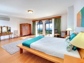 Internet - Chalet "Villa Albuar" mit eigenem Pool by Interhome (Albufeira)