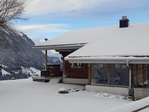 Esterni