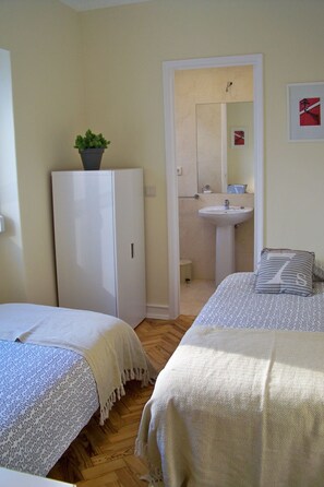 Internet - Admiral 1 by Interhome (Lisbon)