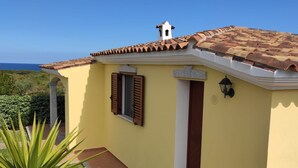 Exterior detail - mit Wasserblick by Interhome (Budoni)