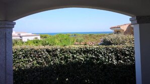 Property grounds - mit Wasserblick by Interhome (Budoni)