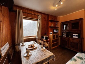 Dining - House Betulle by Holiday World by Interhome (Artesina)