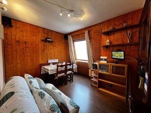 Interior - House Betulle by Holiday World by Interhome (Artesina)