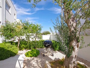 Property grounds - Apartment Laura by Interhome (Privlaka)