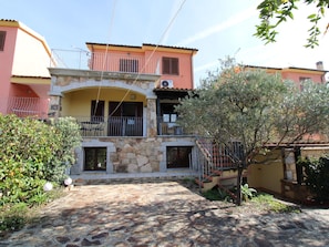 Exterior - Villa Bellavista Ferienhaus by Interhome (Budoni)