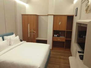 Luxury Suite, City View - HOTEL IMPERIAL BLU (Semiliguda)