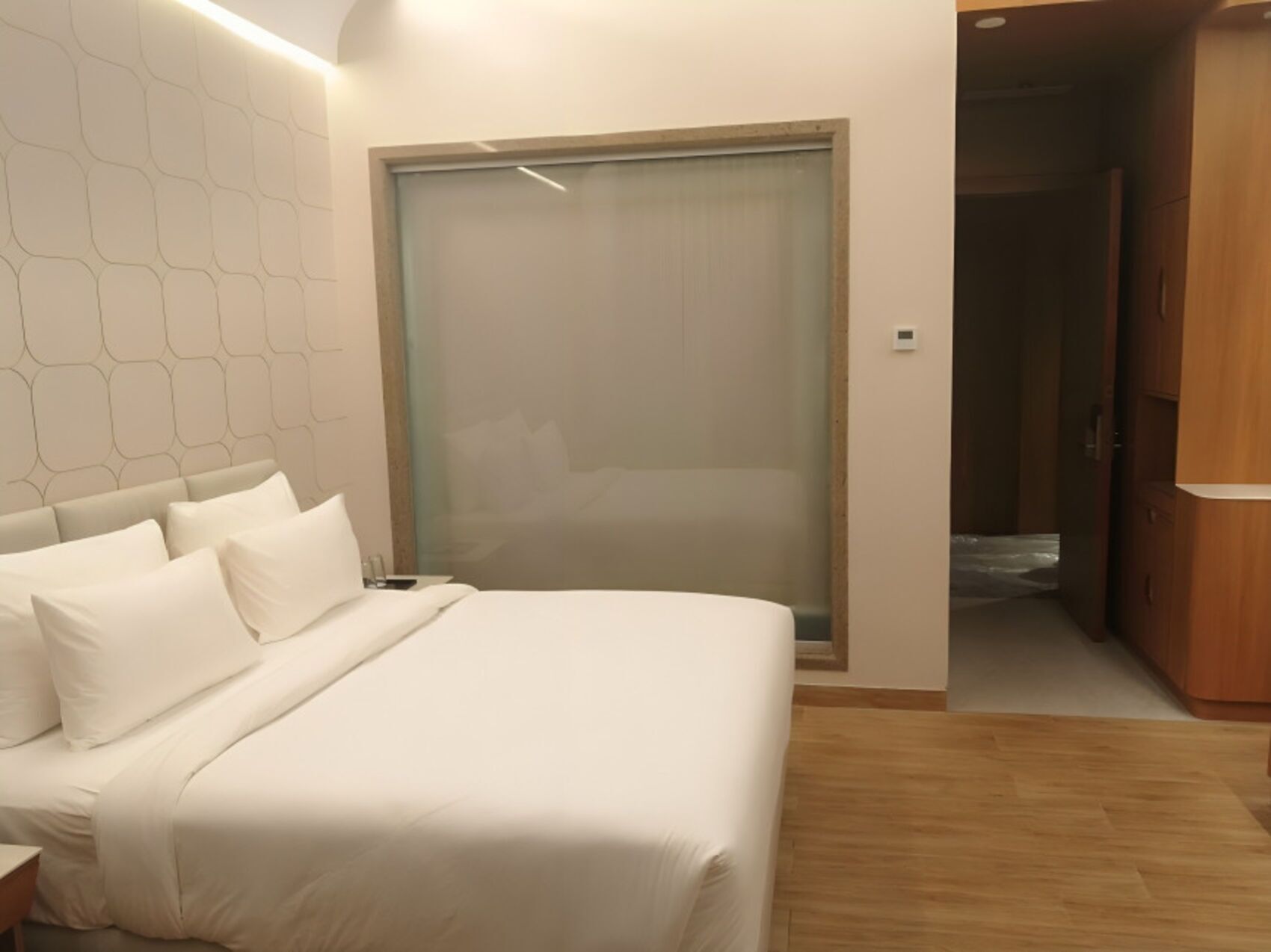 Deluxe Double or Twin Room, City View