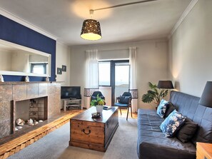 Living area - Apollonia 3 by Interhome (Lisbon)