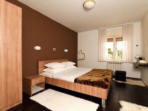 Internet - Wohnung mit Terrasse by Interhome (Opatija/Kastav)