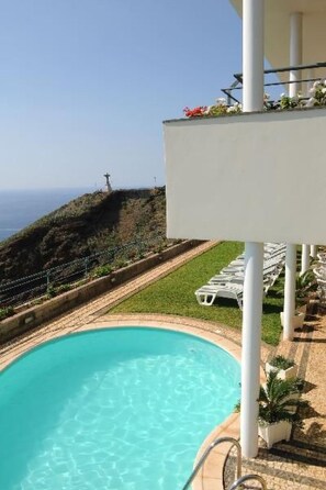 Pool - Finca "Vivenda Belo Horizonte" by Interhome (Madeira/Caniço)