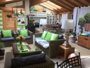 Living area - mit Panoramablick by Interhome (Dietramszell)