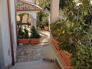 Property grounds - Anwesen mit Balkon by Interhome (Agrustos)