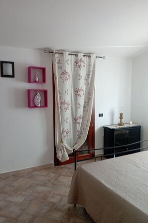 2 bedrooms, Internet - 'Casa Gio' by Interhome (Agrustos)
