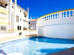 Pool - Charmante Wohnung im Zentrum Strand Carvoeiro by Interhome (Carvoeiro)