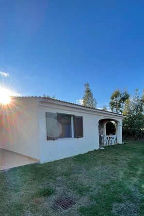 Terrace/patio - Wohnung in Budoni mit Außenterrasse by Interhome (Agrustos)