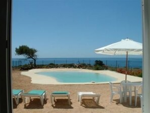 Pool - Einzigartige Lage, atemberaubende Aussicht, Leben in der Natur. by Interhome (Alvor)