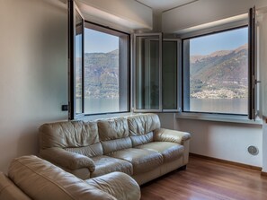 Living area - mit Blick auf den Comer See by Interhome (Lezzeno)