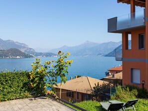 Terrace/patio - mit Blick auf den Comer See by Interhome (Lezzeno)