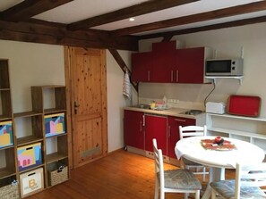 Dining - Kastanienblick by Interhome (Ziethen)