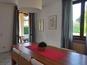 Dineren