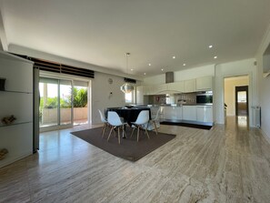Dining - Stilvolle Villa in Viana do Castelo by Interhome (Viana do Castelo)