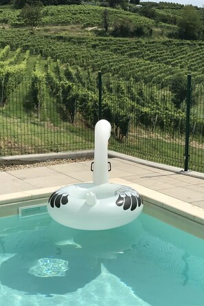 A heated pool - mit privatem Pool, AC und Weinkeller by Interhome (Cisterna d'Asti)